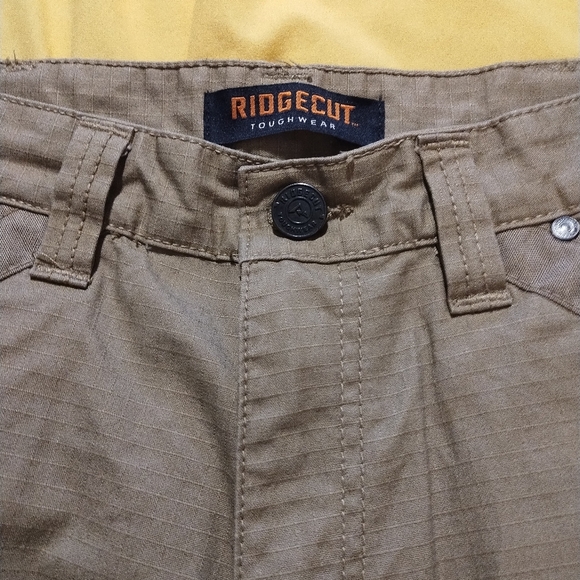Ridge Cut Tough Wear Khaki Pants 36x30 - Picture 2 of 6